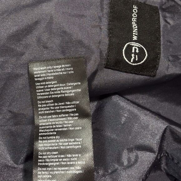 Triumph Jerez Motorcycle Jacket with Pads Wind Waterproof Gray Black Medium - Picture 14 of 15